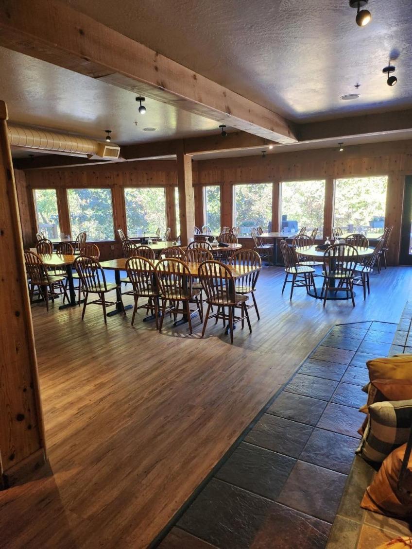 Callahan's Lodge Ashland Bagian luar foto