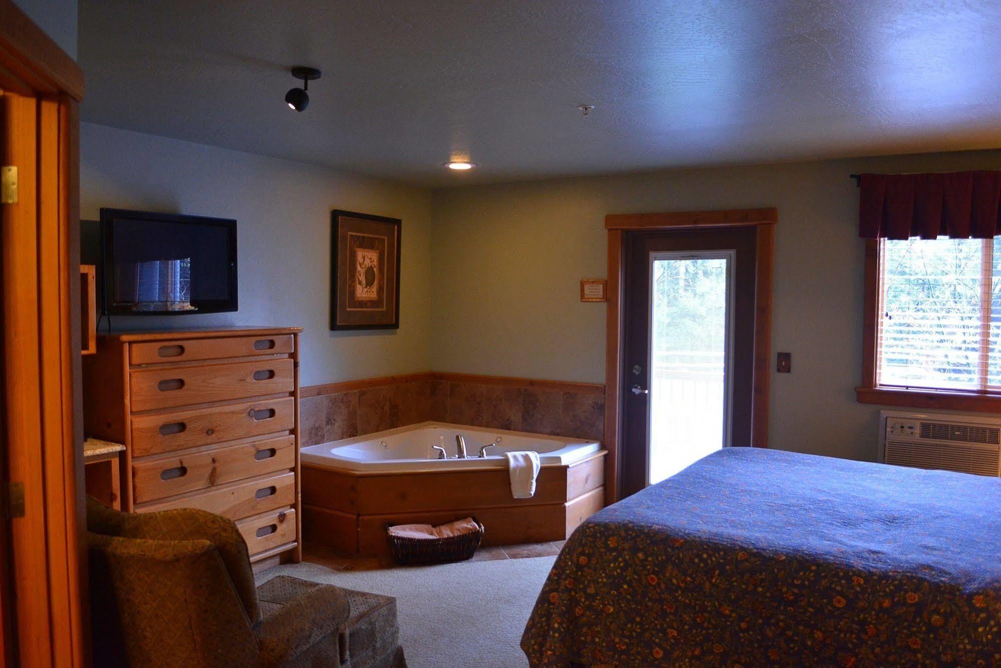 Callahan's Lodge Ashland Bagian luar foto